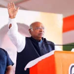 'मोदी को तो बिना सड़कों पर आंदोलन किए मिला OBC वर्ग का दर्जा', राहुल के बाद खरगे का PM पर निशाना
